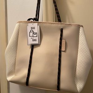 Jen & Co handbag.